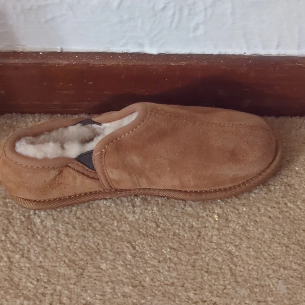 Ugg Scuff Romeo II Slipper size 1